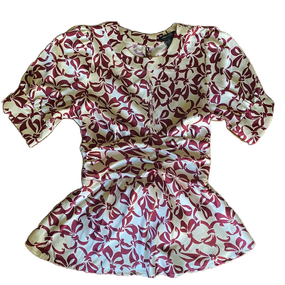BCBGMaxAzria top short puff sleeve silky printed keyhole pullover Small